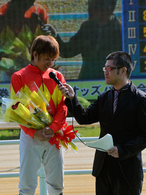 201205274.jpg