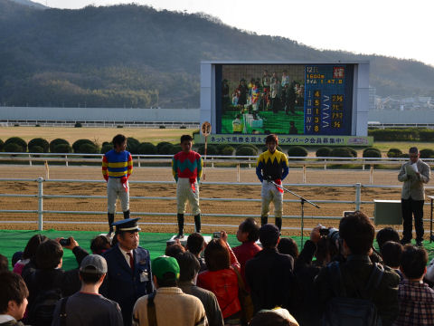 201303239.jpg