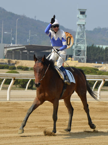 2013032412.jpg